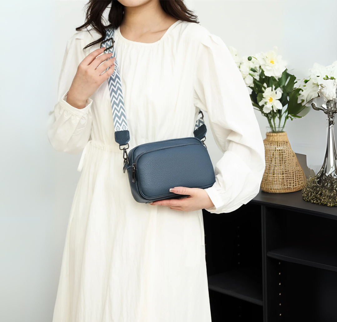 The Victoria Crossbody