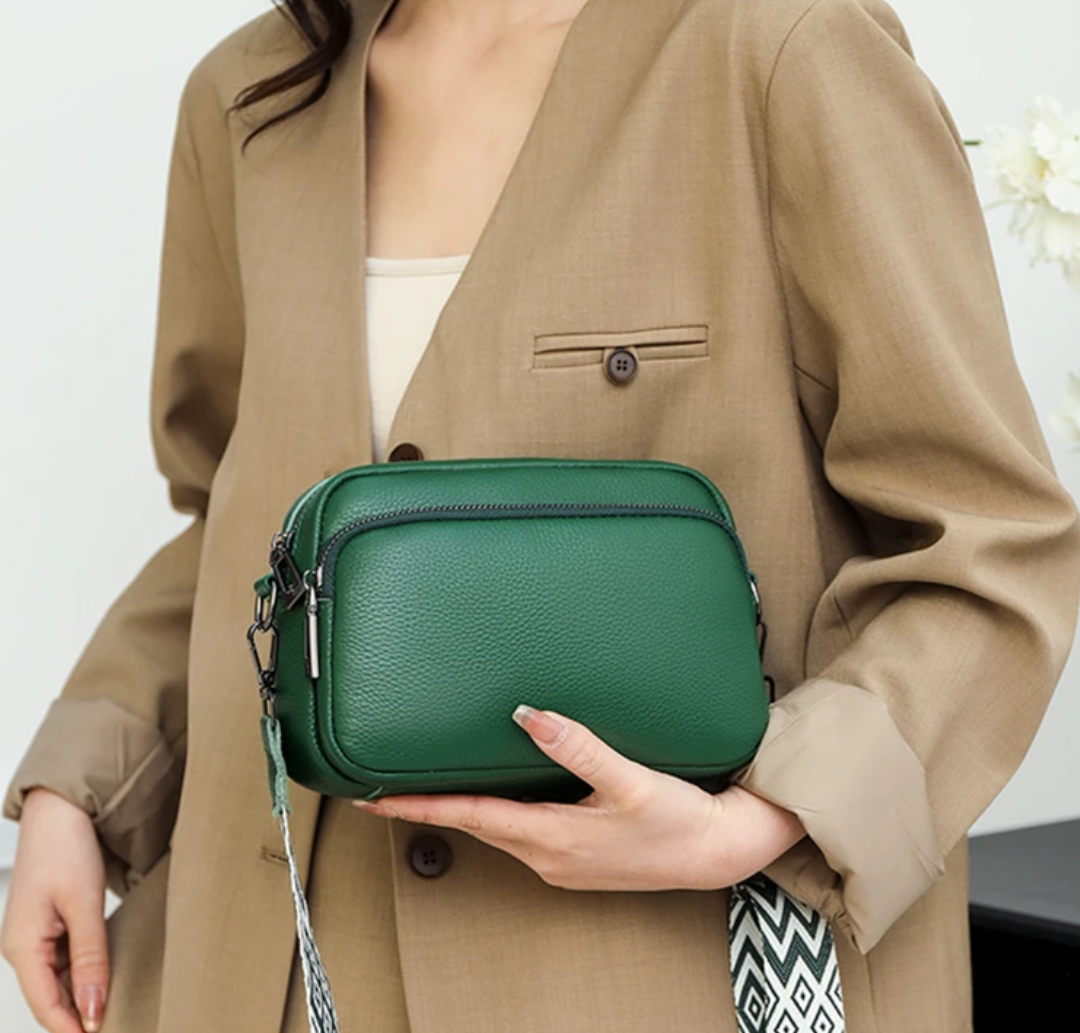 The Victoria Crossbody